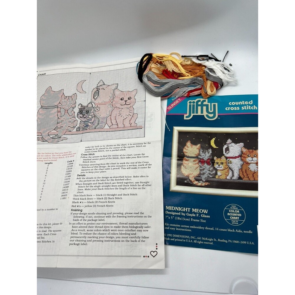 1992 vintage Sunset Designs Jiffy Stitchery Kit midnight meow 5X7 cats 1558